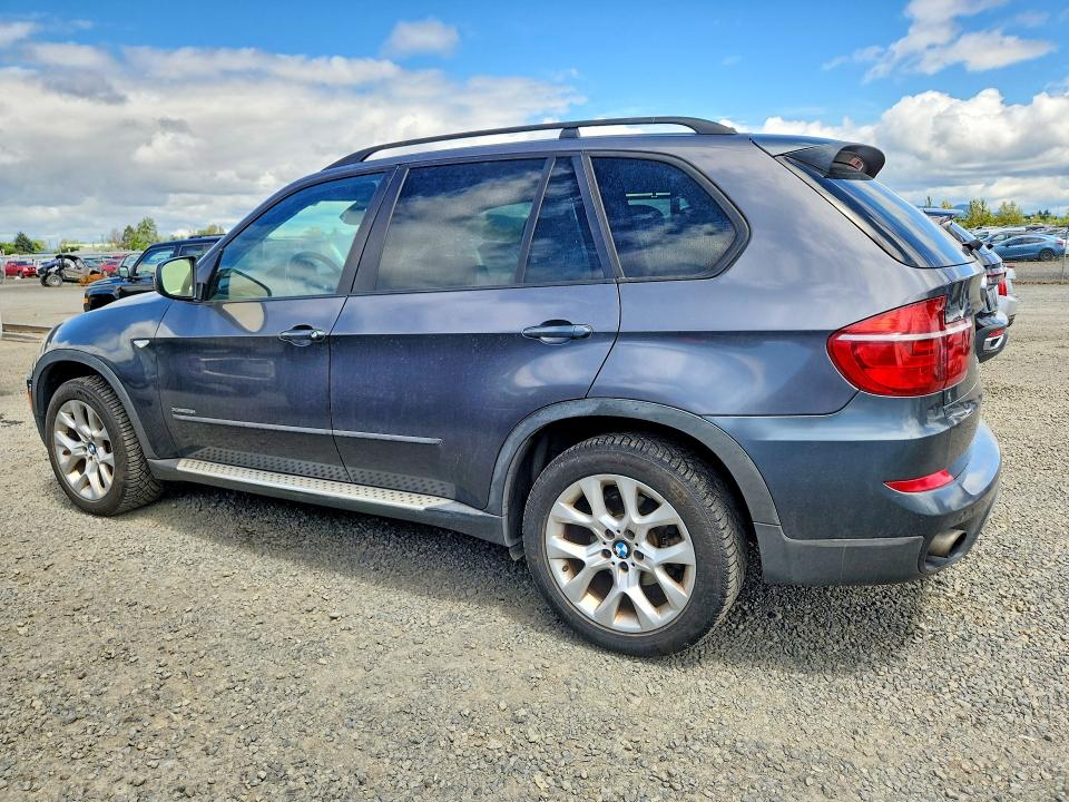 56437646 :رقم المزاد ، 5UXZV4C56BL414701 vin ، 2011 Bmw X5 مزاد بيع