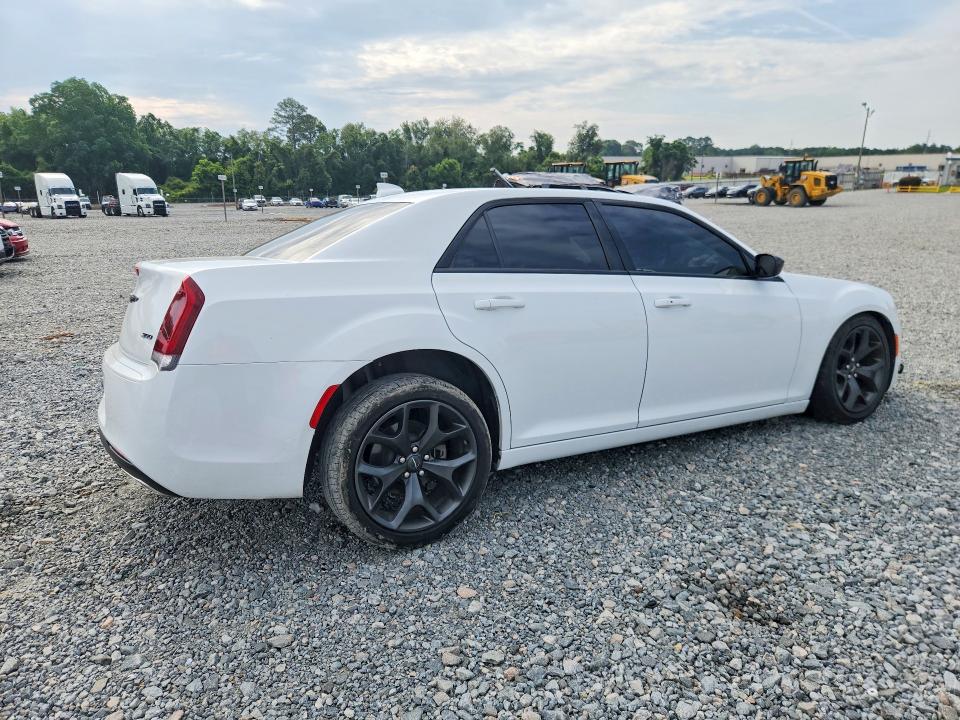Продаж на аукціоні авто 2022 Chrysler 300, vin: 2C3CCAAG5NH241467, номер лоту: 56455156