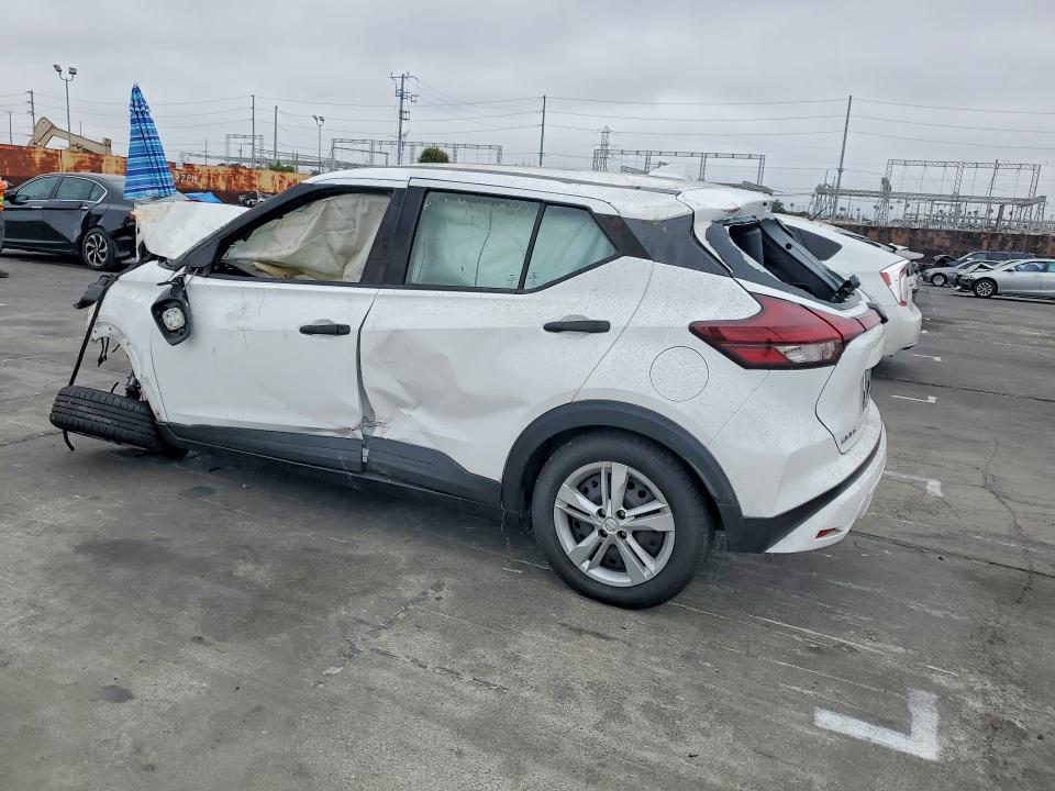 52401836 :رقم المزاد ، 3N1CP5BV4PL485645 vin ، 2026 Nissan Kicks مزاد بيع