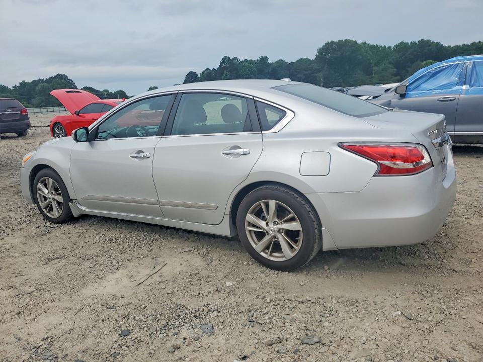 56842756 :رقم المزاد ، 1N4AL3AP1FC132982 vin ، 2015 Nissan Altima مزاد بيع