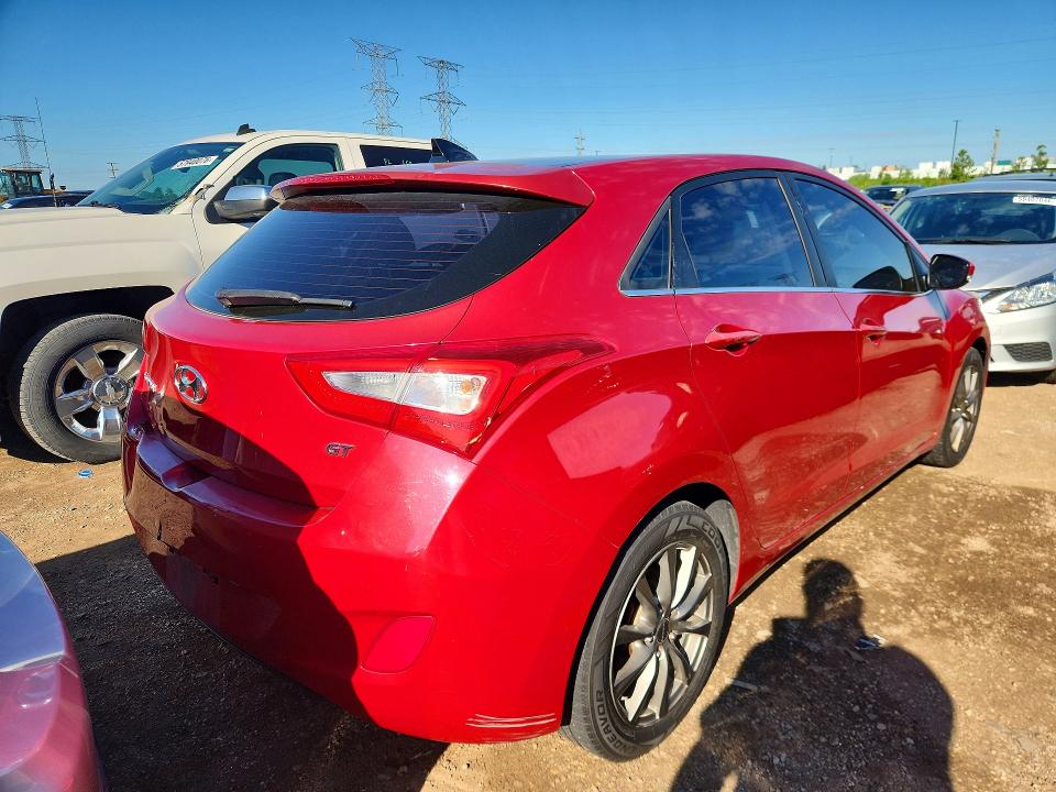 2014 Hyundai Elantra Gt მანქანა იყიდება აუქციონზე, vin: KMHD35LH3EU219778, აუქციონის ნომერი: 58360636