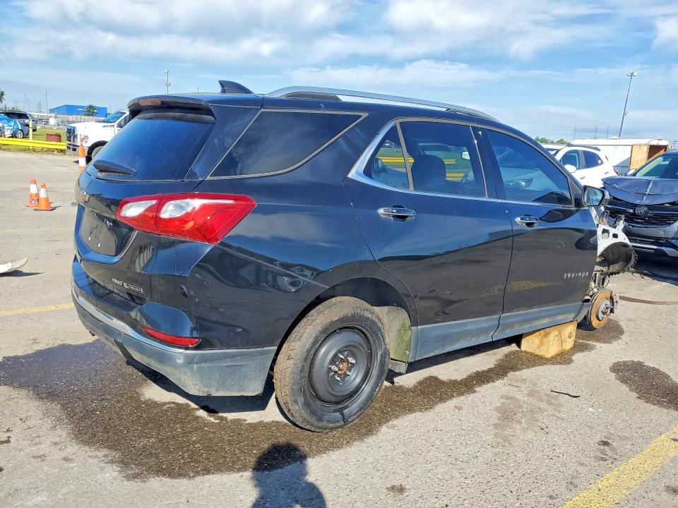 Продажа на аукционе авто 2018 Chevrolet Equinox, vin: 2GNAXWEX0J6210462, номер лота: 58369946