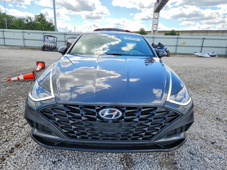 56310556 :رقم المزاد ، 5NPEH4J21LH043792 vin ، 2020 Hyundai Sonata مزاد بيع