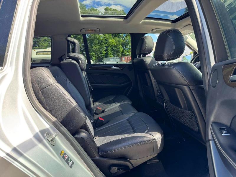 57951186 :رقم المزاد ، 4JGDF6EE9FA524883 vin ، 2015 Mercedes-benz Gl مزاد بيع