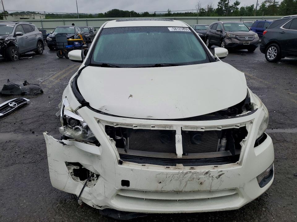 2015 Nissan Altima მანქანა იყიდება აუქციონზე, vin: 1N4AL3AP8FC586453, აუქციონის ნომერი: 58123836