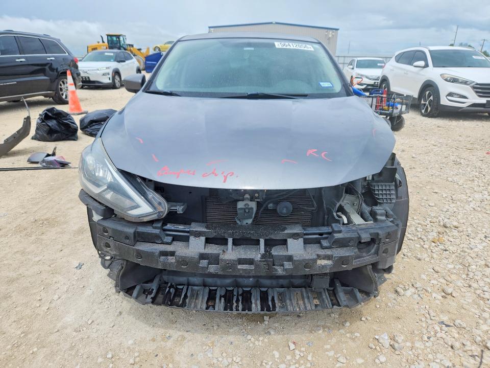 2018 Nissan Sentra მანქანა იყიდება აუქციონზე, vin: 3N1AB7AP8JY301368, აუქციონის ნომერი: 56412056
