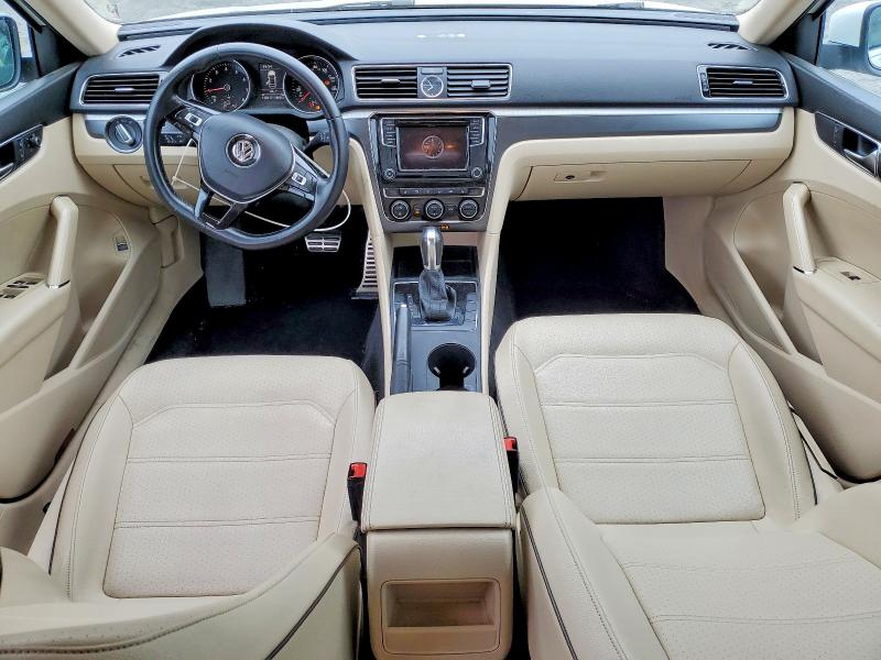 2017 Volkswagen Passat მანქანა იყიდება აუქციონზე, vin: 1VWDT7A34HC000228, აუქციონის ნომერი: 56097506