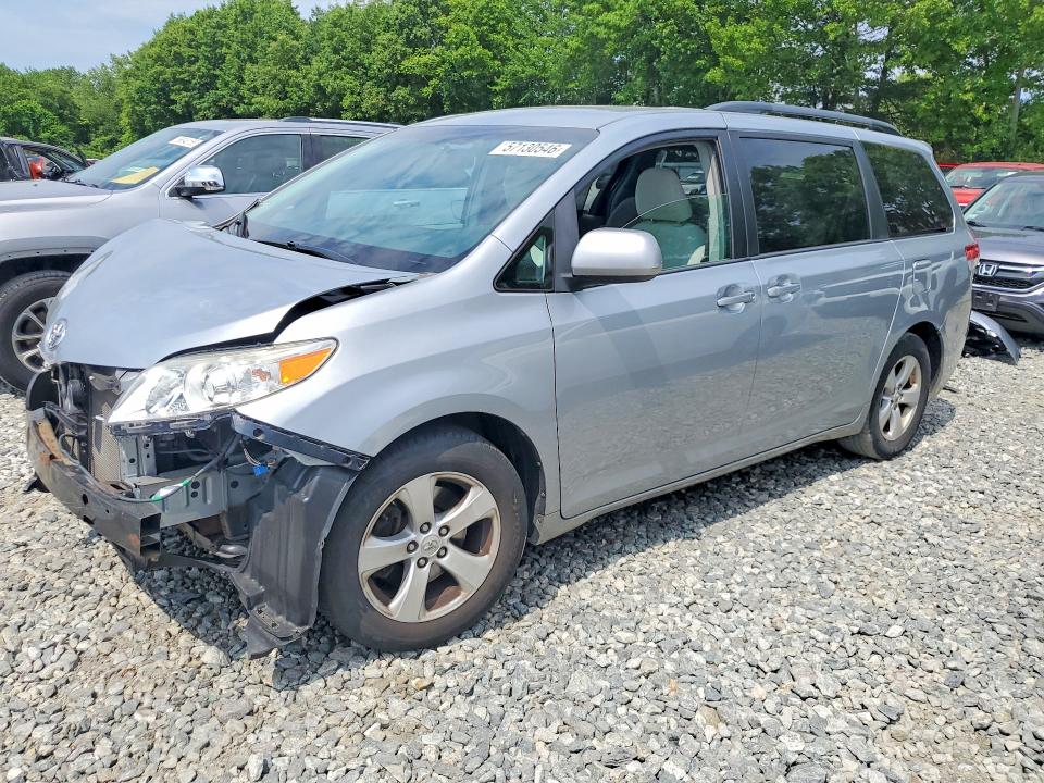 2014 Toyota Sienna მანქანა იყიდება აუქციონზე, vin: 5TDKK3DC9ES518072, აუქციონის ნომერი: 57130546