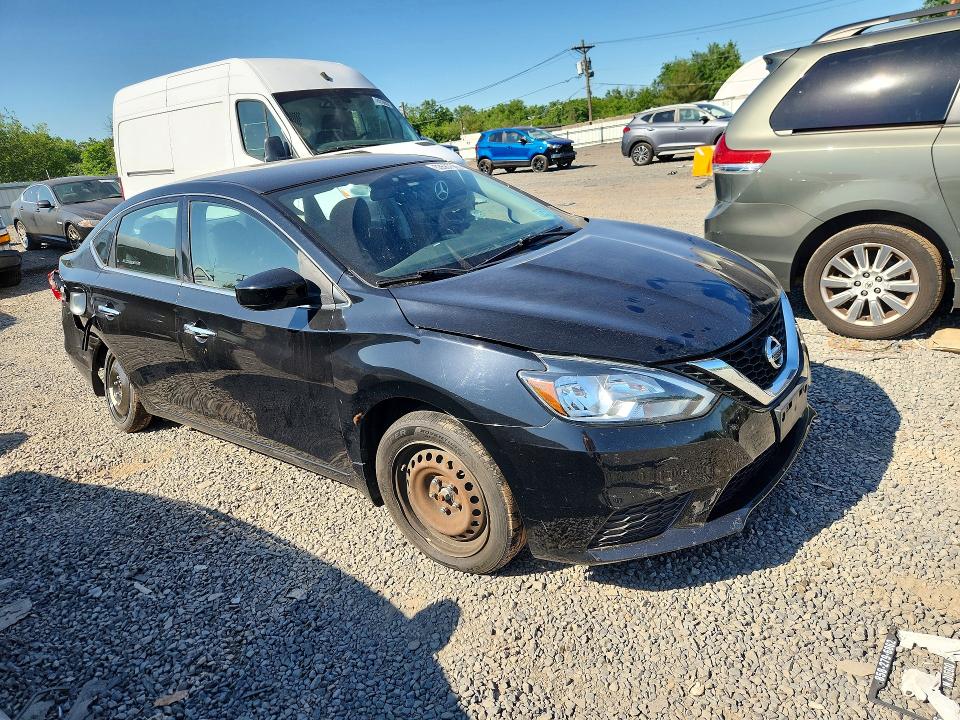 Продажа на аукционе авто 2016 Nissan Sentra, vin: 3N1AB7AP5GY303099, номер лота: 53587586
