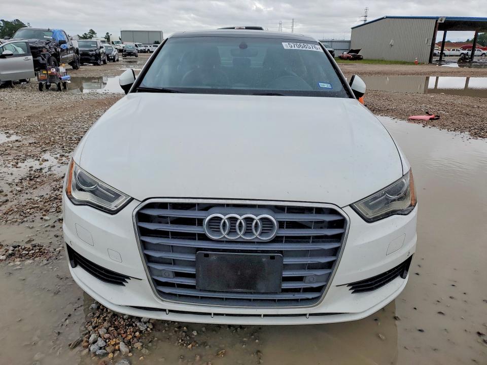 2016 Audi A3 მანქანა იყიდება აუქციონზე, vin: WAUA7GFF6G1064906, აუქციონის ნომერი: 57068576