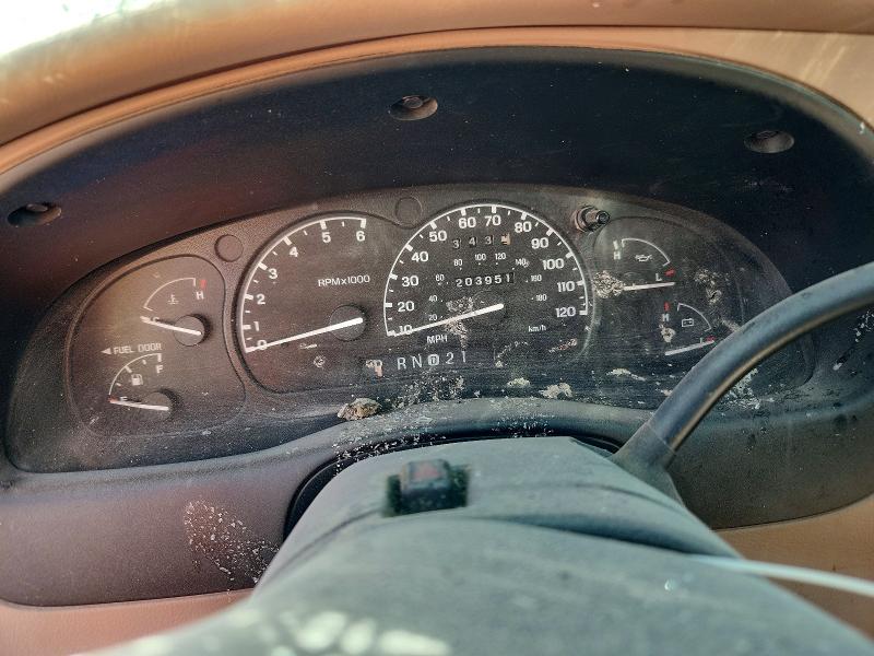2001 Ford Explorer მანქანა იყიდება აუქციონზე, vin: 1FMZU73E81ZA27404, აუქციონის ნომერი: 52223106