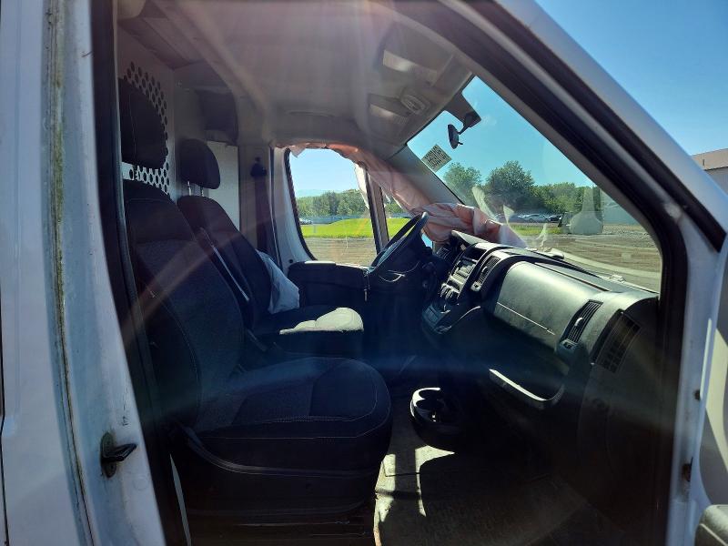58189366 :رقم المزاد ، 3C6TRVAG5HE534214 vin ، 2017 Ram Promaster 1500 مزاد بيع