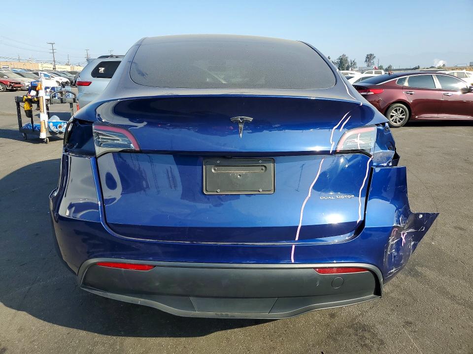 2024 Tesla Model Y მანქანა იყიდება აუქციონზე, vin: 7SAYGDEE9RF064257, აუქციონის ნომერი: 58781636