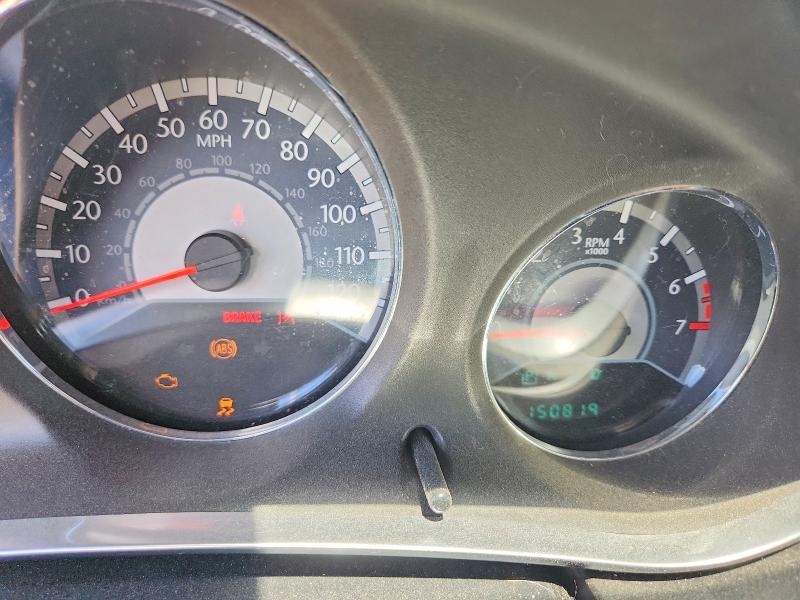 57708696 :رقم المزاد ، 1C3BC2FG1BN505927 vin ، 2011 Chrysler 200 مزاد بيع