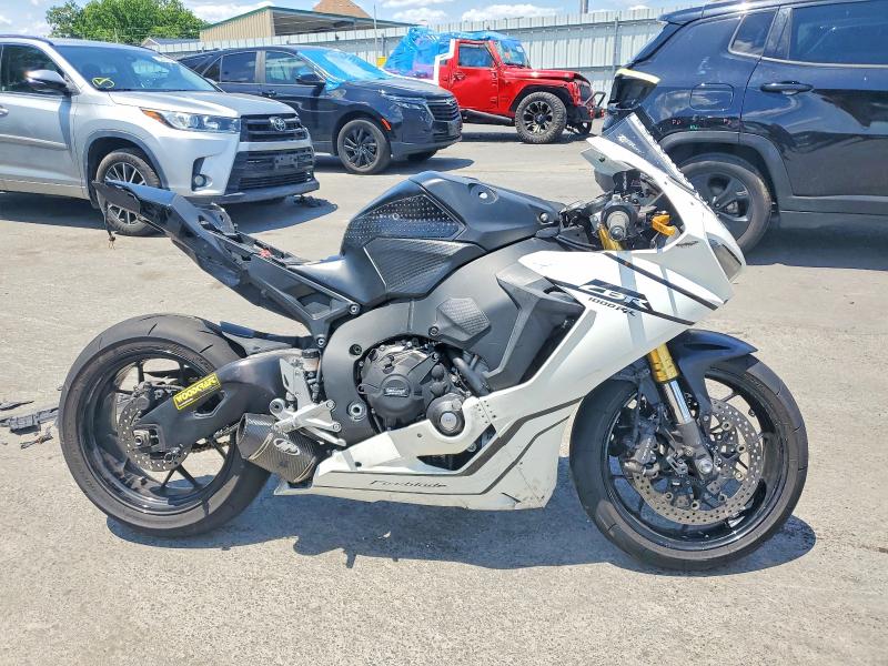 55645616 :رقم المزاد ، JH2SC7713MK400501 vin ، 2021 Honda Cbr1000 مزاد بيع