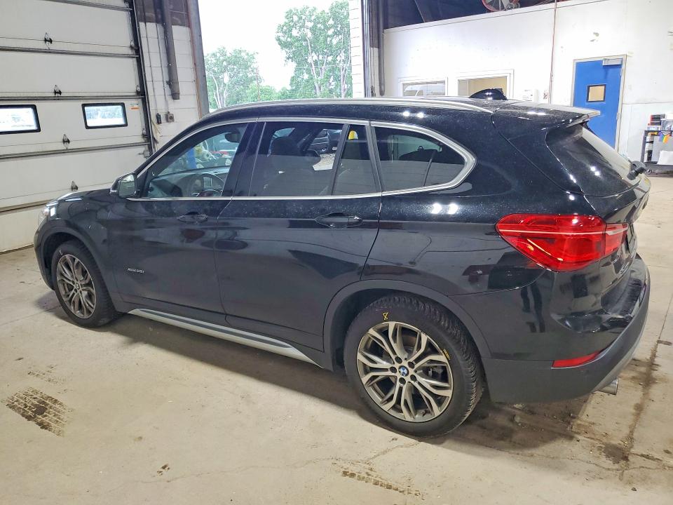 2017 Bmw X1 მანქანა იყიდება აუქციონზე, vin: WBXHT3Z35H4A58432, აუქციონის ნომერი: 57064686