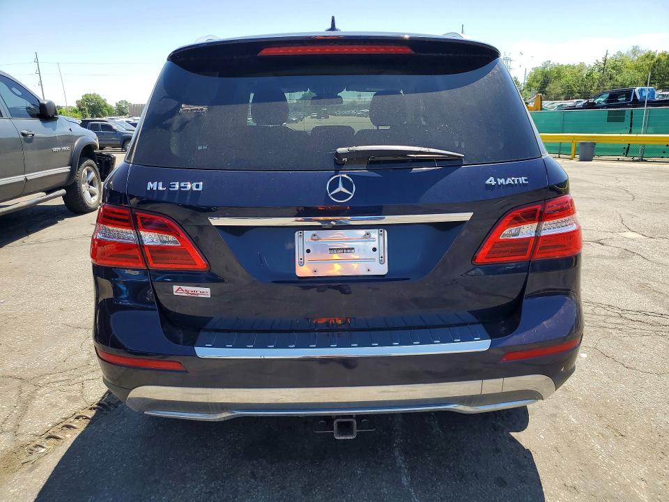 Aukcja sprzedaży 2015 Mercedes-benz Ml, vin: 4JGDA5HB1FA565678, numer aukcji: 57122456