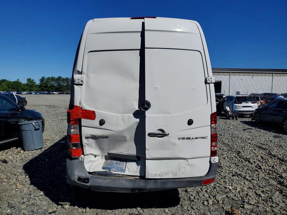 57406596 :رقم المزاد ، WD3PE8CD2GP177402 vin ، 2016 Mercedes-benz Sprinter مزاد بيع