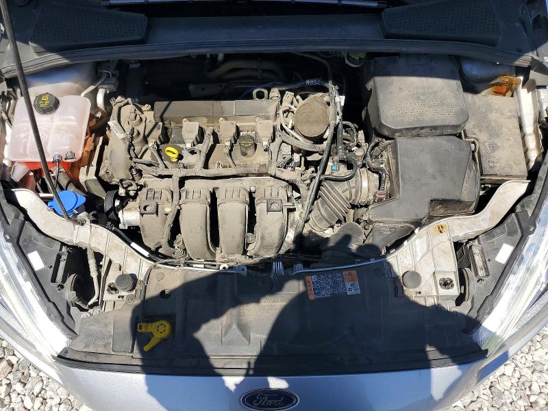 56718506 :رقم المزاد ، 1FADP3N26FL385957 vin ، 2015 Ford Focus مزاد بيع
