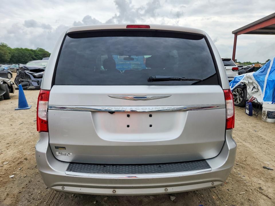 56713026 :رقم المزاد ، 2A4RR5DG8BR768359 vin ، 2011 Chrysler Town & Country مزاد بيع