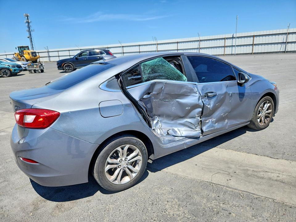 Aukcja sprzedaży 2019 Chevrolet Cruze, vin: 1G1BE5SM4K7138618, numer aukcji: 56831126