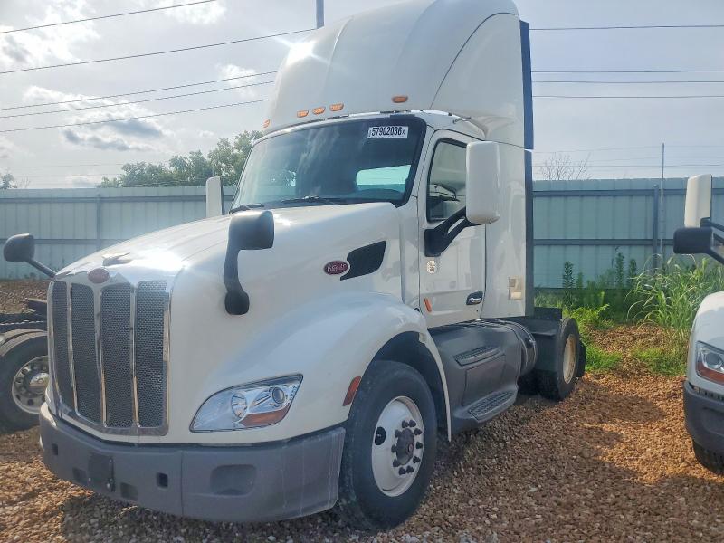 57902036 :رقم المزاد ، 1XPBA48XXJD478367 vin ، 2018 Peterbilt 579 مزاد بيع