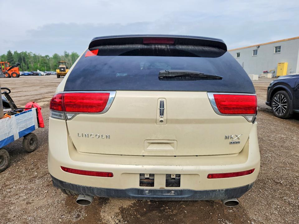 2015 Lincoln Mkx მანქანა იყიდება აუქციონზე, vin: 2LMDJ8JK4FBL26145, აუქციონის ნომერი: 56438216