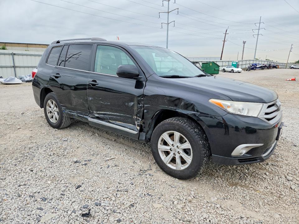 Продажа на аукционе авто 2013 Toyota Highlander, vin: 5TDBK3EH6DS272297, номер лота: 58183066