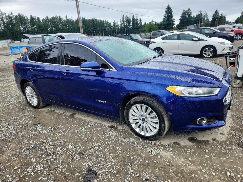 Продажа на аукционе авто 2013 Ford Fusion, vin: 3FA6P0LU4DR257453, номер лота: 56280426