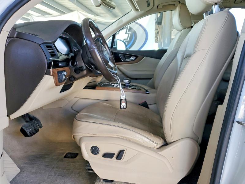Продажа на аукционе авто 2017 Audi Q7, vin: WA1VAAF71HD011097, номер лота: 56460616