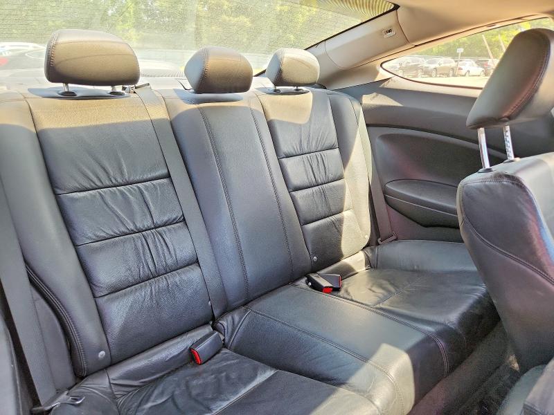 56470236 :رقم المزاد ، 1HGCS2A89BA005879 vin ، 2011 Honda Accord مزاد بيع