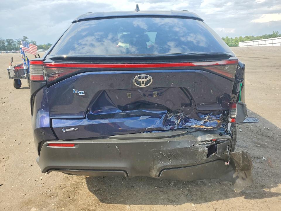 2026 Toyota Bz მანქანა იყიდება აუქციონზე, vin: JTMBFAEB2TJ012284, აუქციონის ნომერი: 58055076