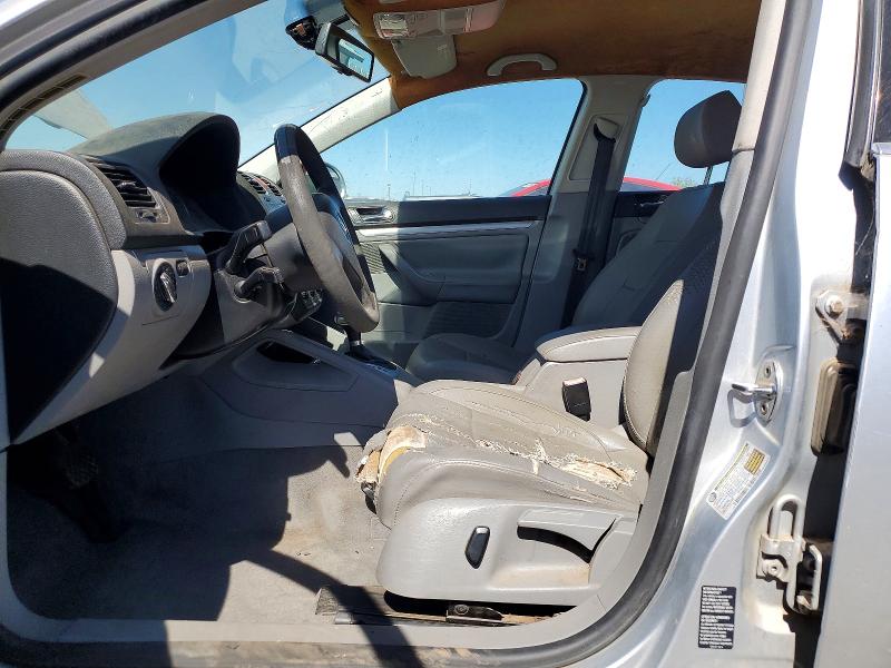2005 Volkswagen New Jetta მანქანა იყიდება აუქციონზე, vin: 3VWRG71K45M647661, აუქციონის ნომერი: 58434056