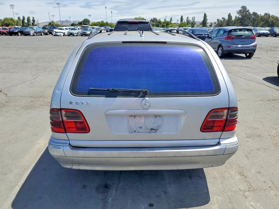 Aukcja sprzedaży 2000 Mercedes-benz E, vin: WDBJH65J2YB117580, numer aukcji: 56521766