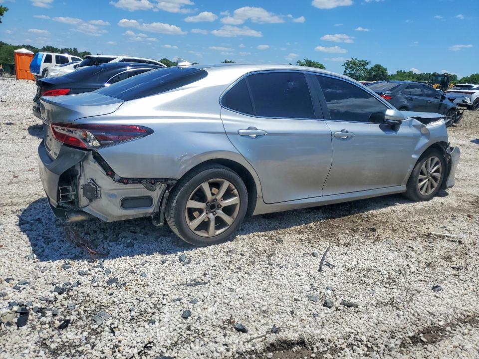 2022 Toyota Camry მანქანა იყიდება აუქციონზე, vin: 4T1R11AK8NU670899, აუქციონის ნომერი: 58017916