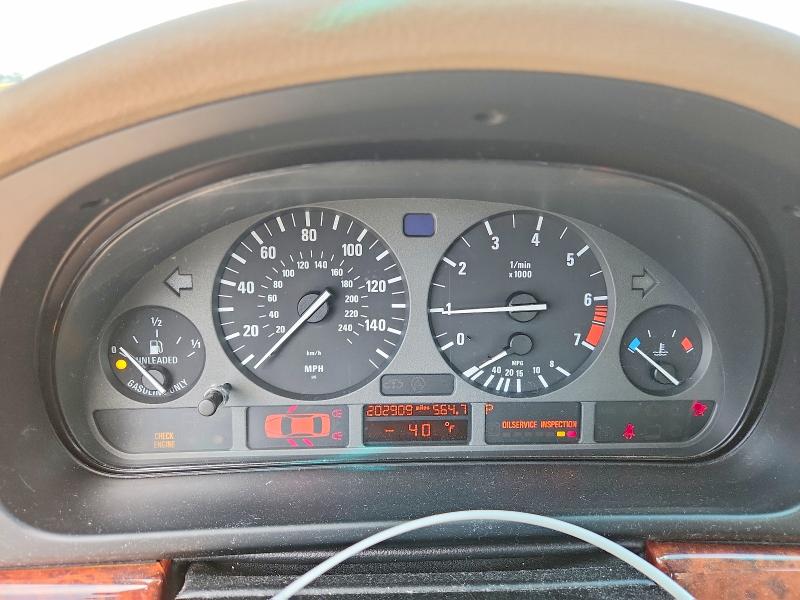 56404466 :رقم المزاد ، WBADD632XWGT90964 vin ، 1998 Bmw 528 مزاد بيع