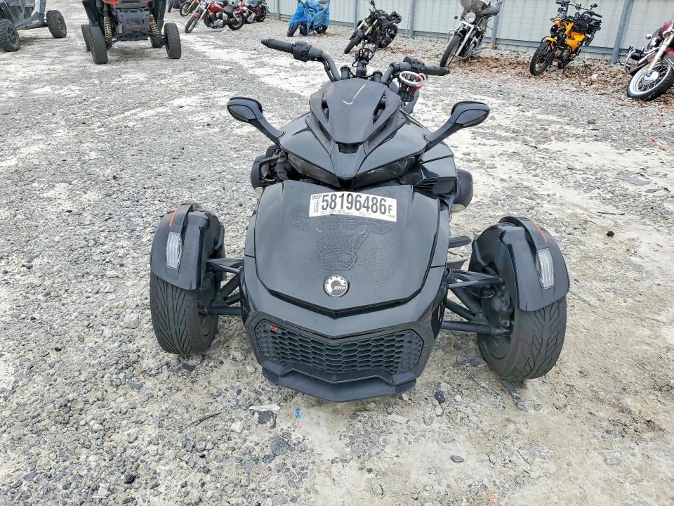 2022 Can-am Spyder Roadster მანქანა იყიდება აუქციონზე, vin: 2BXRDDD22NV000505, აუქციონის ნომერი: 58196486