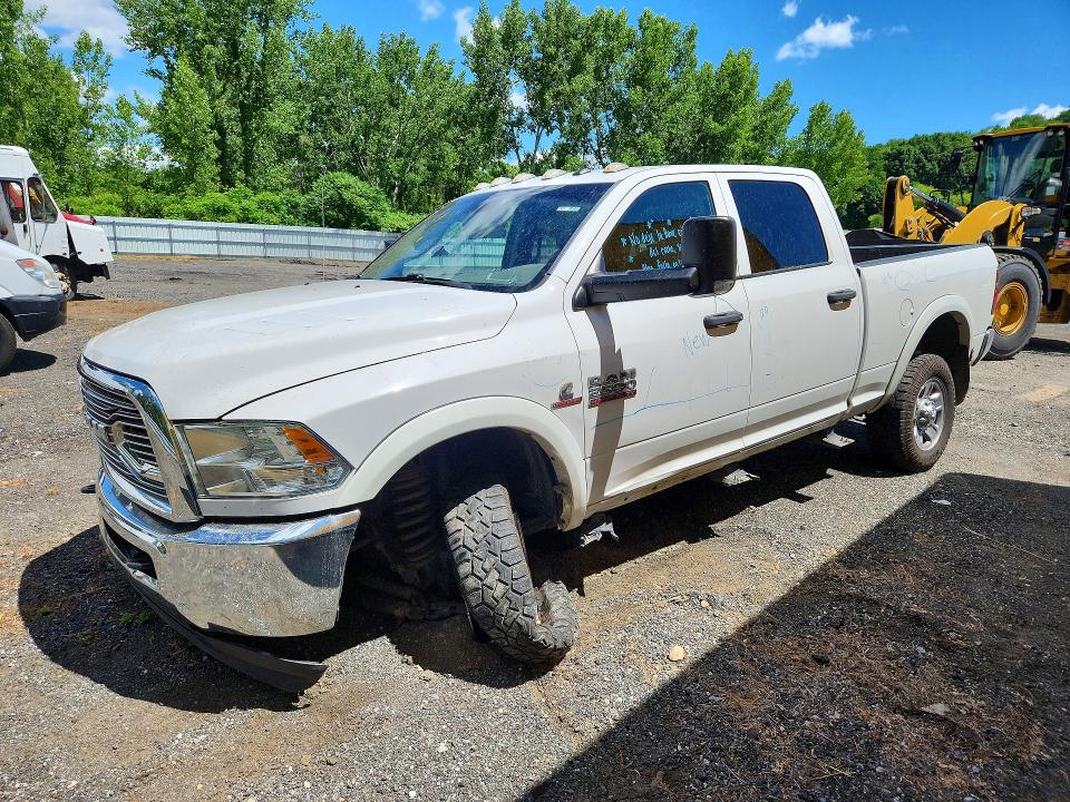 57343956 :رقم المزاد ، 3C6UR5CL2HG516689 vin ، 2017 Ram 2500 مزاد بيع