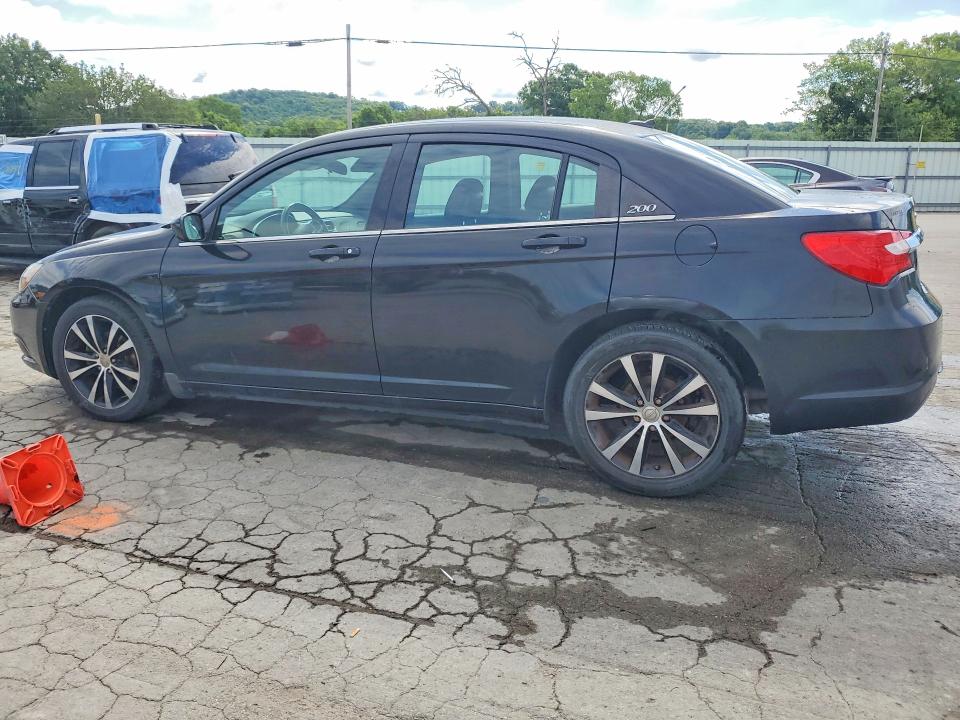 Продажа на аукционе авто 2014 Chrysler 200, vin: 1C3CCBBBXEN127545, номер лота: 58273026
