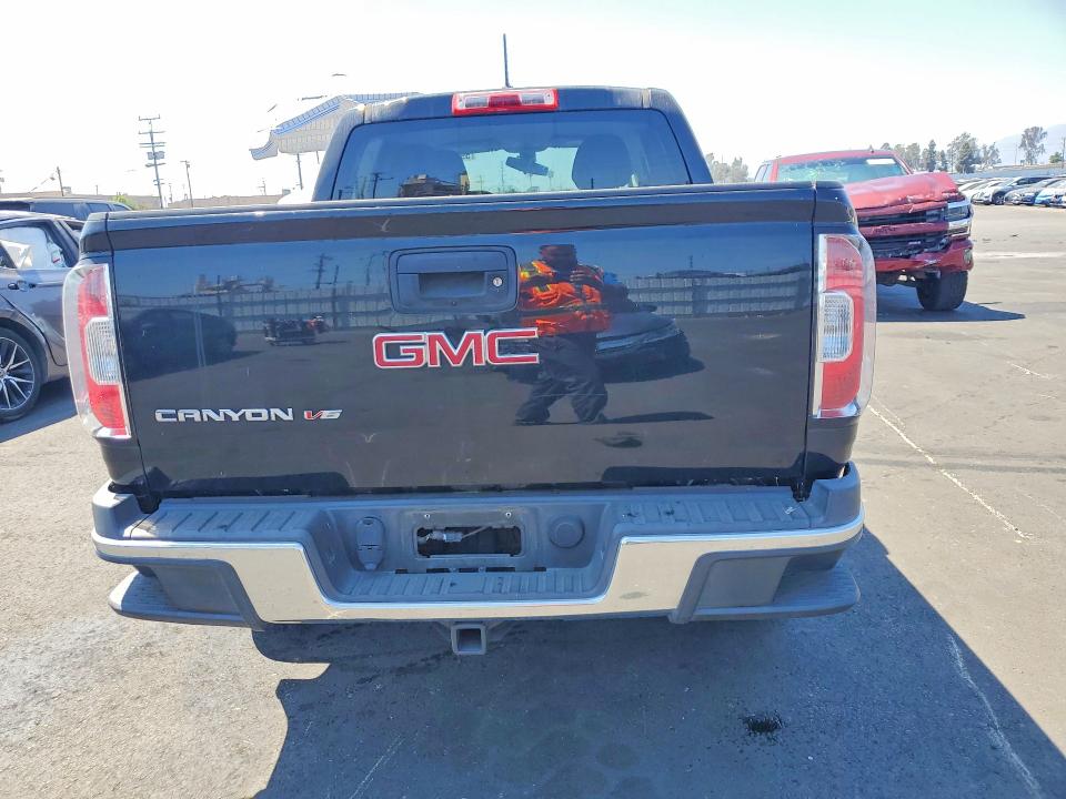 59185476 :رقم المزاد ، 1GTG5BEN7J1291768 vin ، 2018 Gmc Canyon مزاد بيع