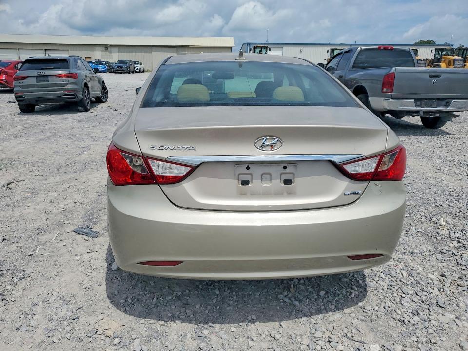 2011 Hyundai Sonata მანქანა იყიდება აუქციონზე, vin: 5NPEC4AC5BH271879, აუქციონის ნომერი: 57903416