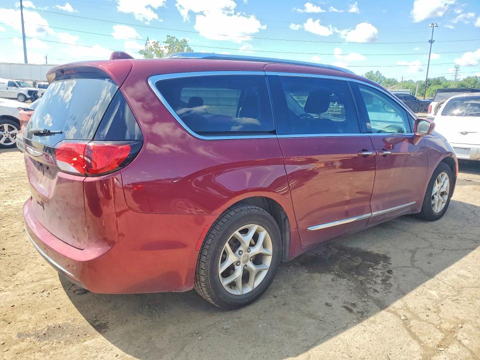 Продаж на аукціоні авто 2018 Chrysler Pacifica, vin: 2C4RC1EG2JR103048, номер лоту: 58136136