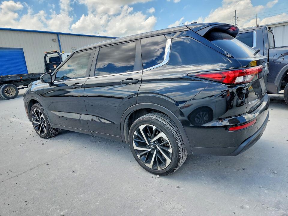 2022 Mitsubishi Outlander მანქანა იყიდება აუქციონზე, vin: JA4J3TA85NZ040170, აუქციონის ნომერი: 56994936