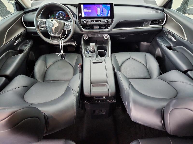 2024 Toyota Grand Highlander მანქანა იყიდება აუქციონზე, vin: 5TDAAAA59RS018024, აუქციონის ნომერი: 56081626