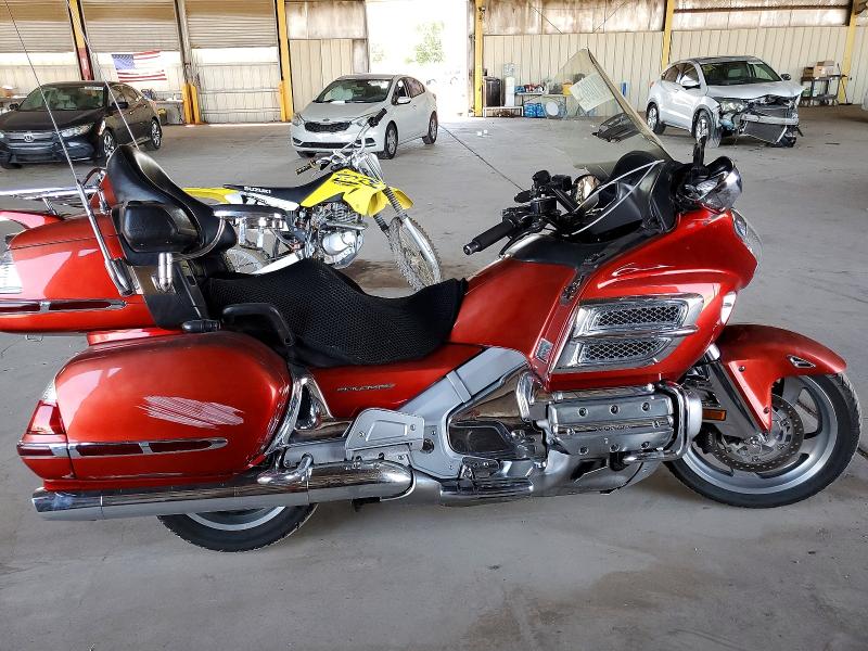 54981086 :رقم المزاد ، 1HFSC47M88A703213 vin ، 2008 Honda Gl1800 مزاد بيع