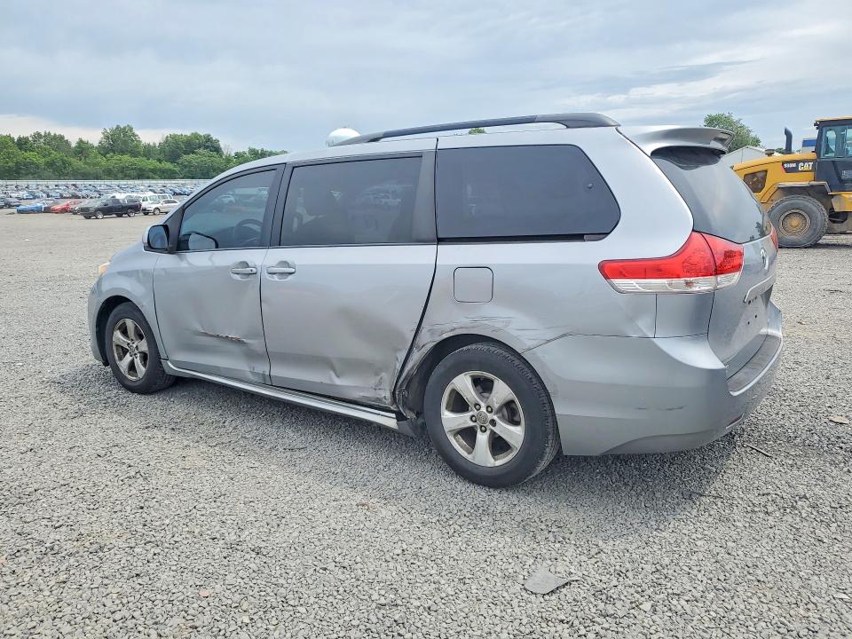 Продажа на аукционе авто 2012 Toyota Sienna, vin: 5TDKK3DCXCS271559, номер лота: 58015056