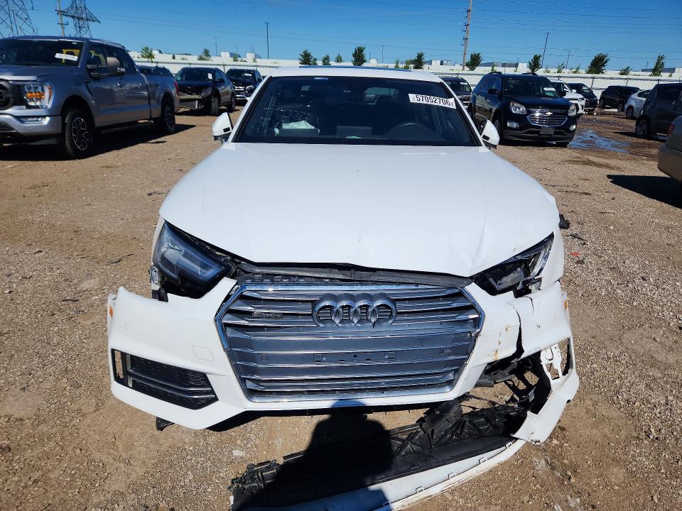 57052706 :رقم المزاد ، WAUENAF46JA104380 vin ، 2018 Audi A4 مزاد بيع