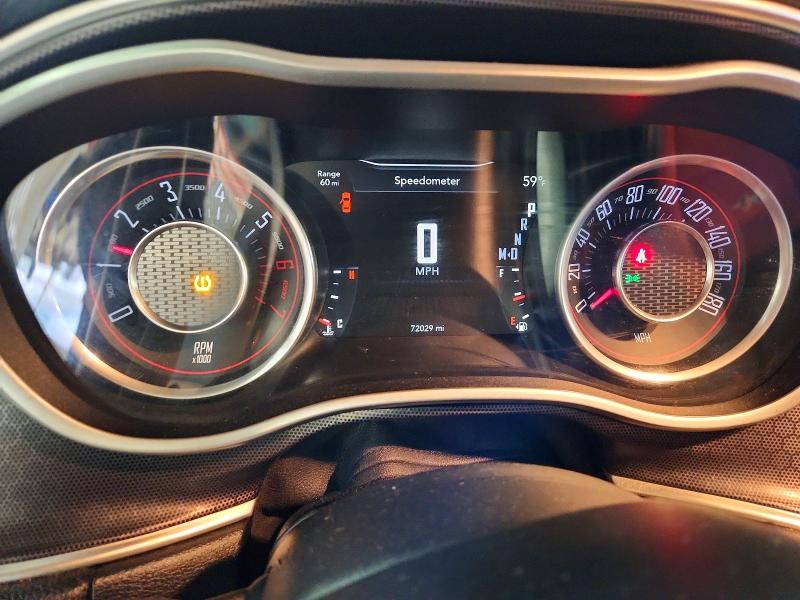 58280686 :رقم المزاد ، 2C3CDZFJ5FH769835 vin ، 2015 Dodge Challenger مزاد بيع