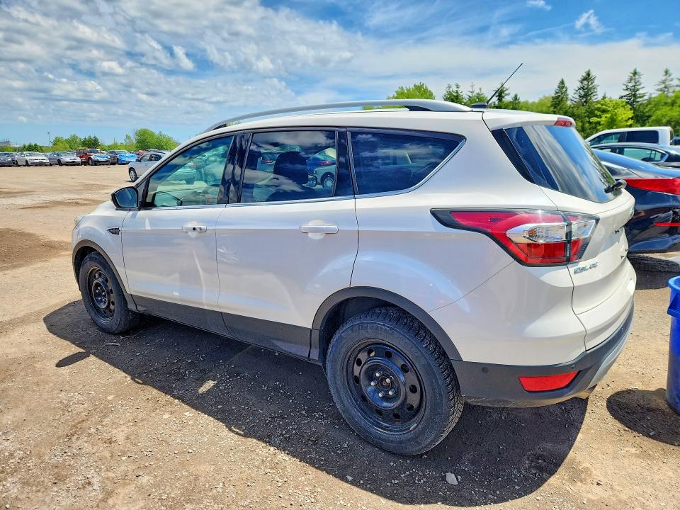 Продажа на аукционе авто 2017 Ford Escape, vin: 1FMCU9J91HUB31795, номер лота: 56780216