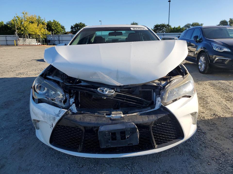 Aukcja sprzedaży 2015 Toyota Camry, vin: 4T1BF1FK4FU038091, numer aukcji: 85449225